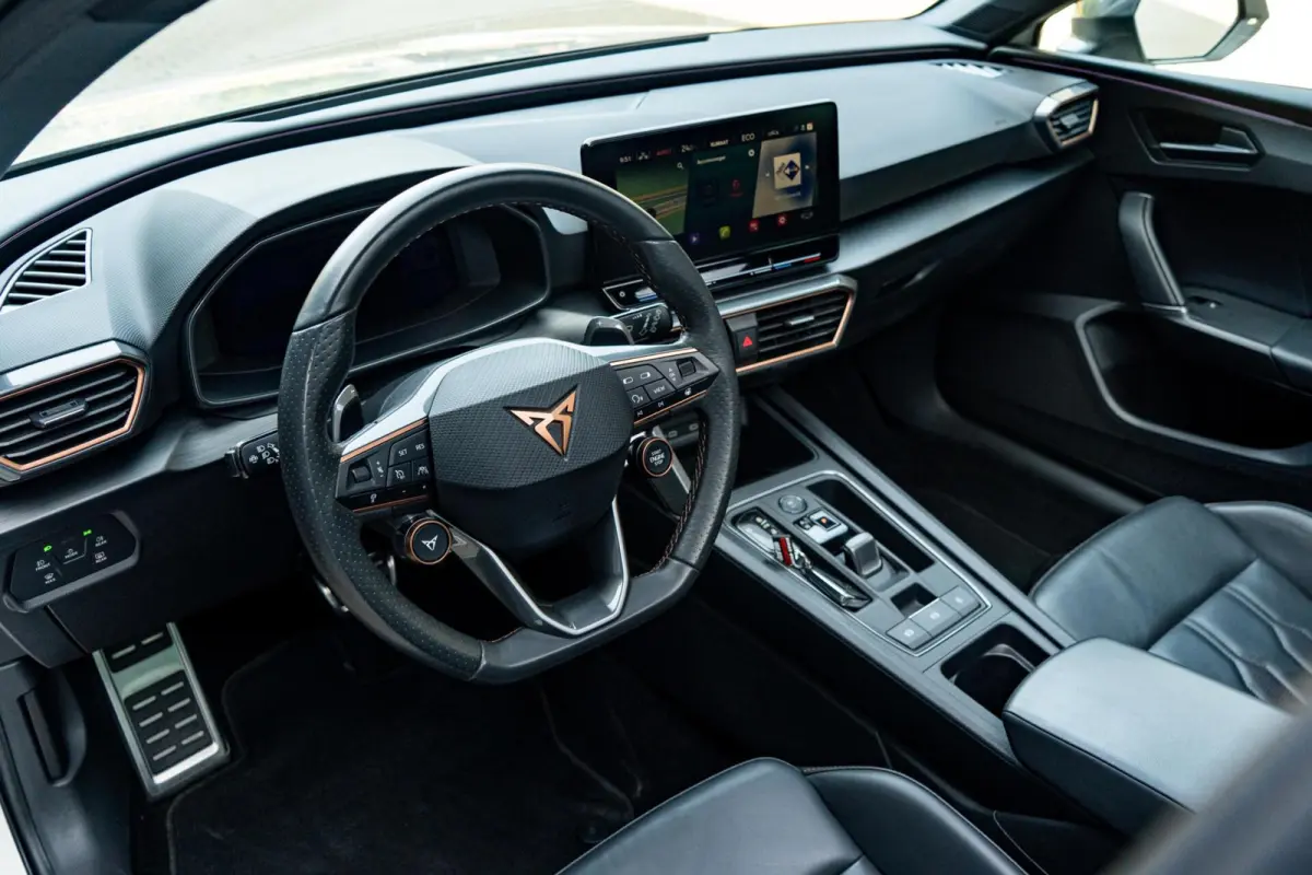 1.4 e-Hybrid VZ Copper *Pano* Vol*