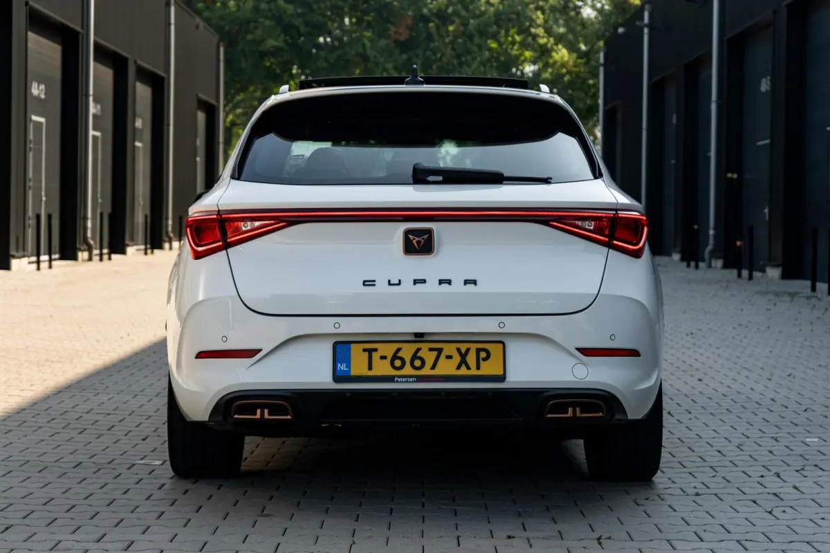 1.4 e-Hybrid VZ Copper *Pano* Vol*
