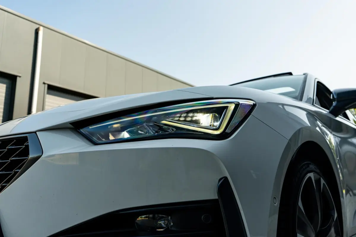 1.4 e-Hybrid VZ Copper *Pano* Vol*