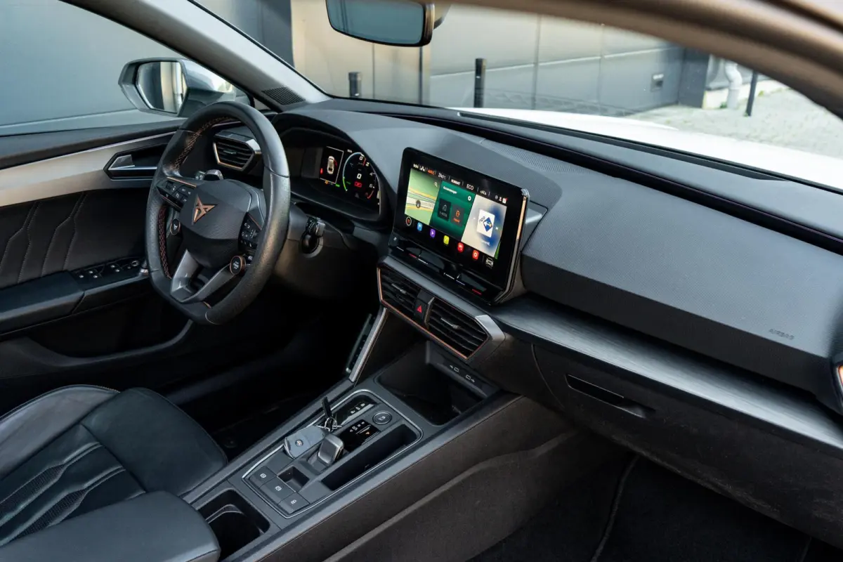 1.4 e-Hybrid VZ Copper *Pano* Vol*