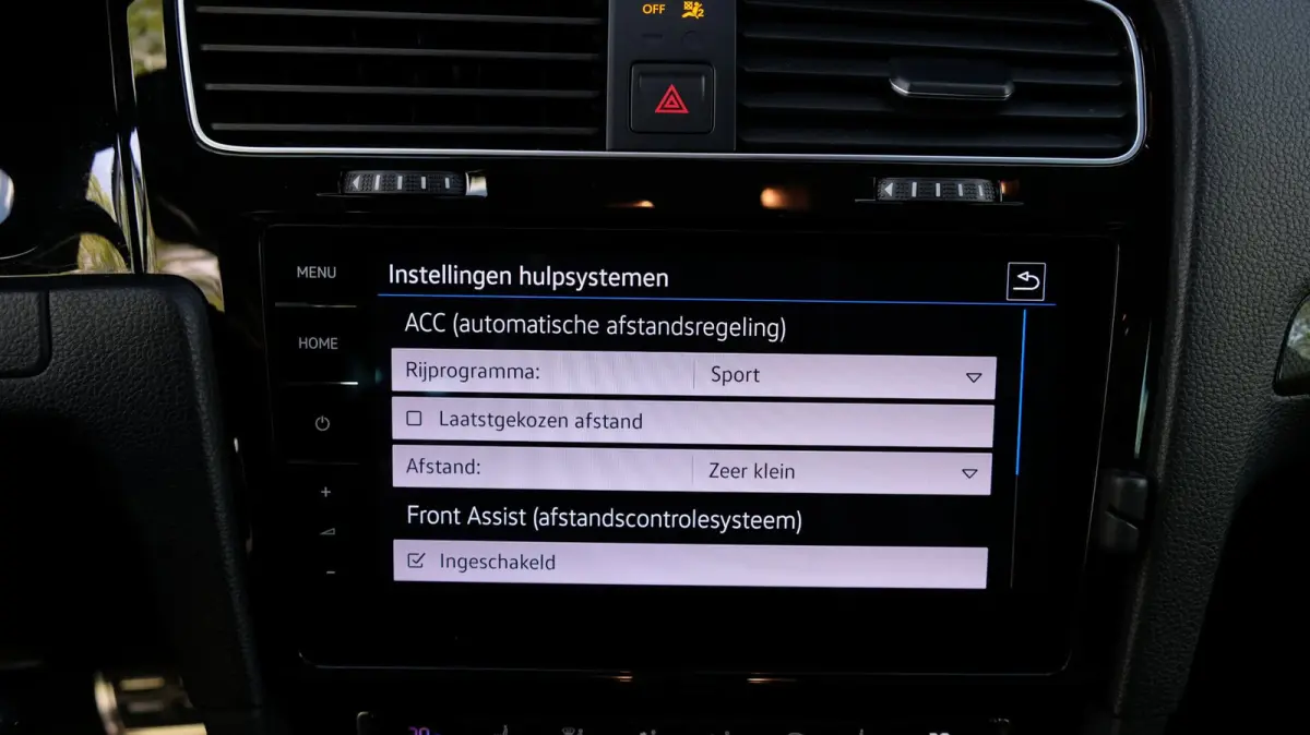 1.6 TDI Highline ACC|Carplay|Camera|Led|Trekhaak