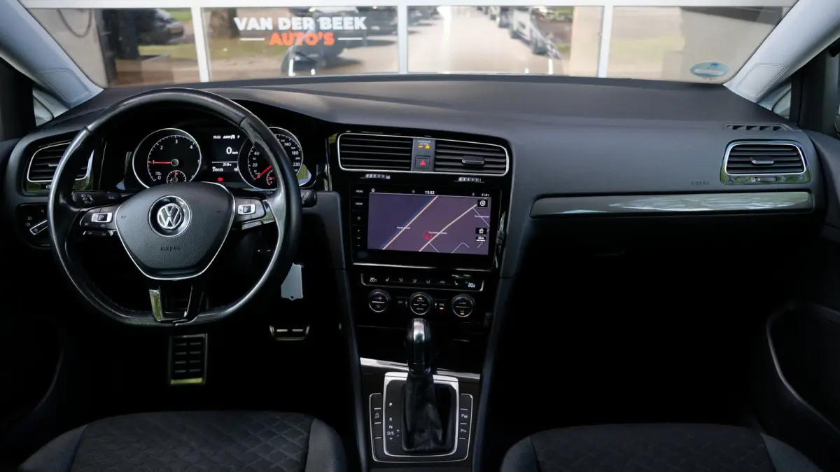 1.6 TDI Highline ACC|Carplay|Camera|Led|Trekhaak