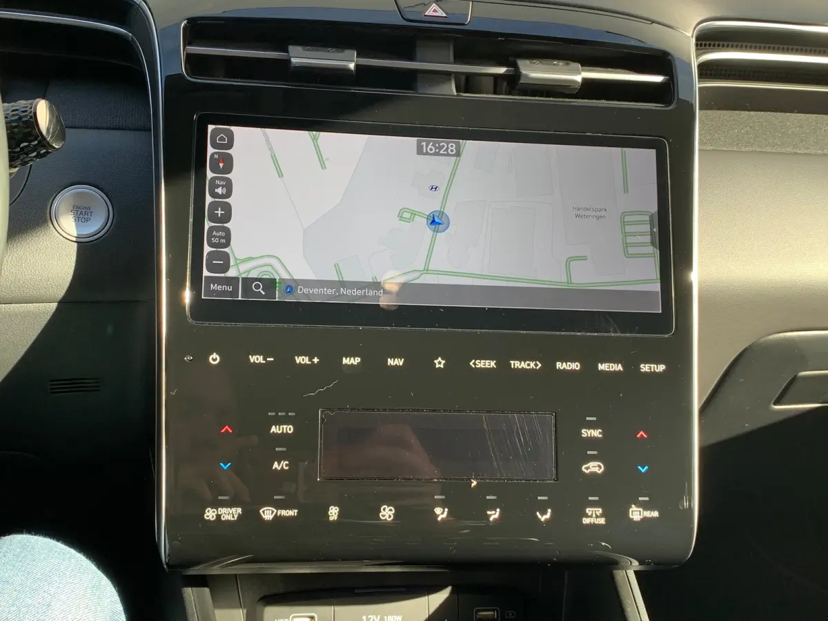 1.6 T-GDI HEV Comfort Smart / Trekhaak / 1650 kg Trekgewicht / Apple carplay / Android auto / Stoelverwarming / Stuurverwarming /