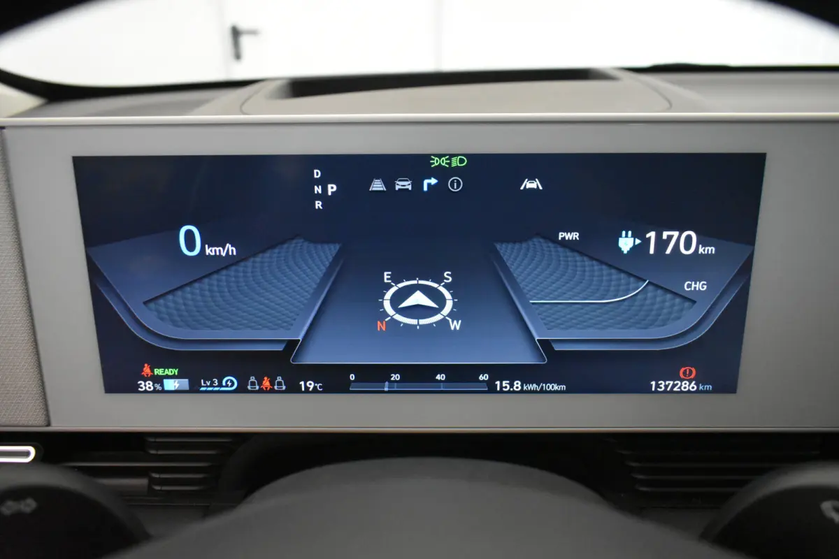 Connect+ 77.4 kWh SOH 100% Head-up EL Trekh+aKlep+Stoelen Vol Leder