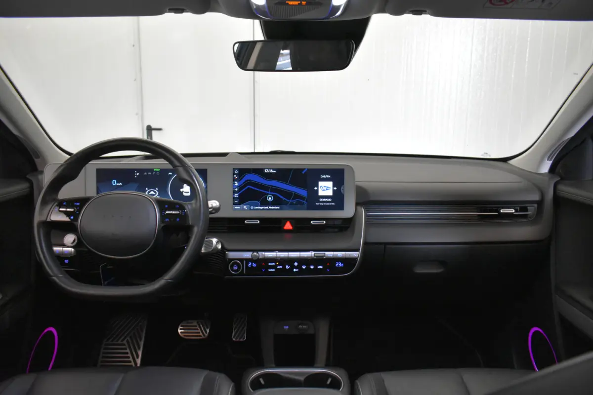 Connect+ 77.4 kWh SOH 100% Head-up EL Trekh+aKlep+Stoelen Vol Leder