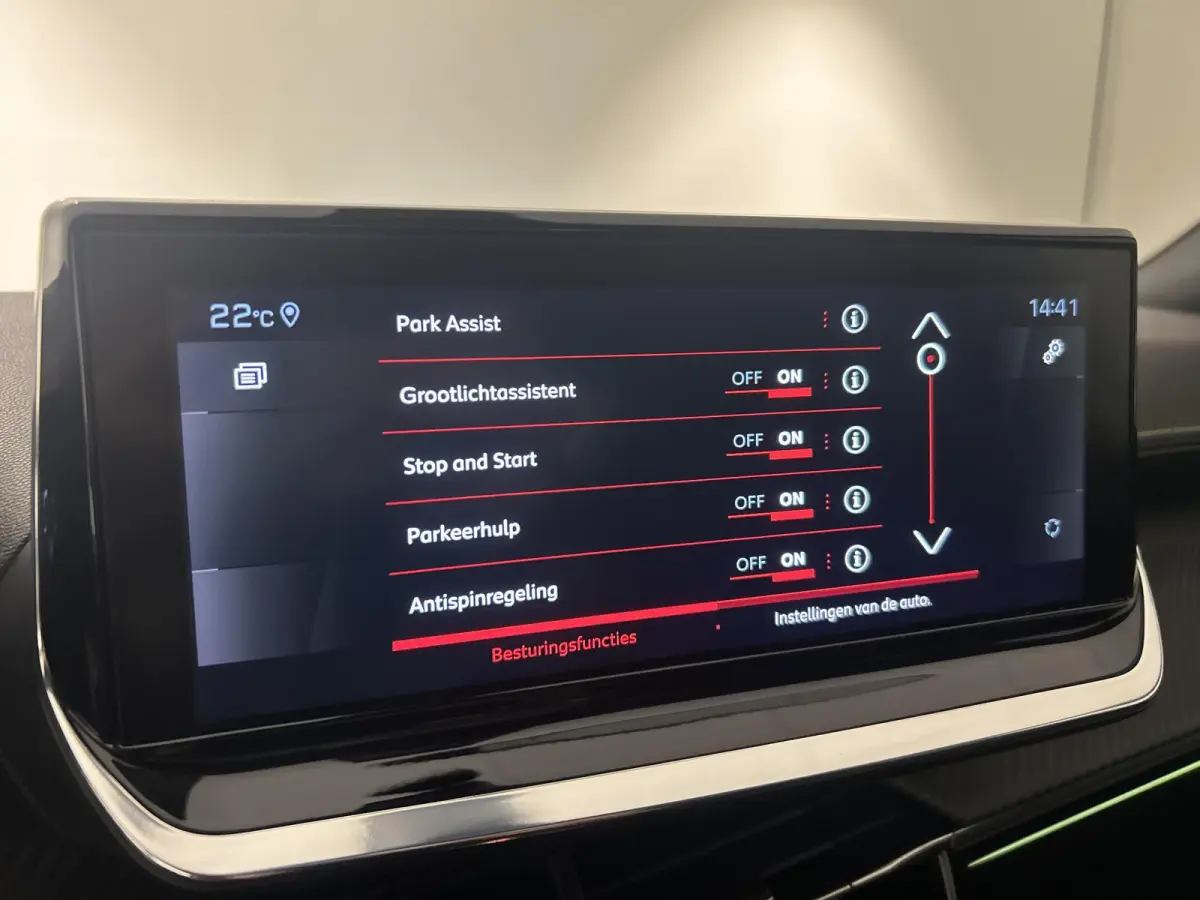 1.2 PureTech GT Pack | Panoramadak | Stoelverwarming | Camera | 3D Cockpit