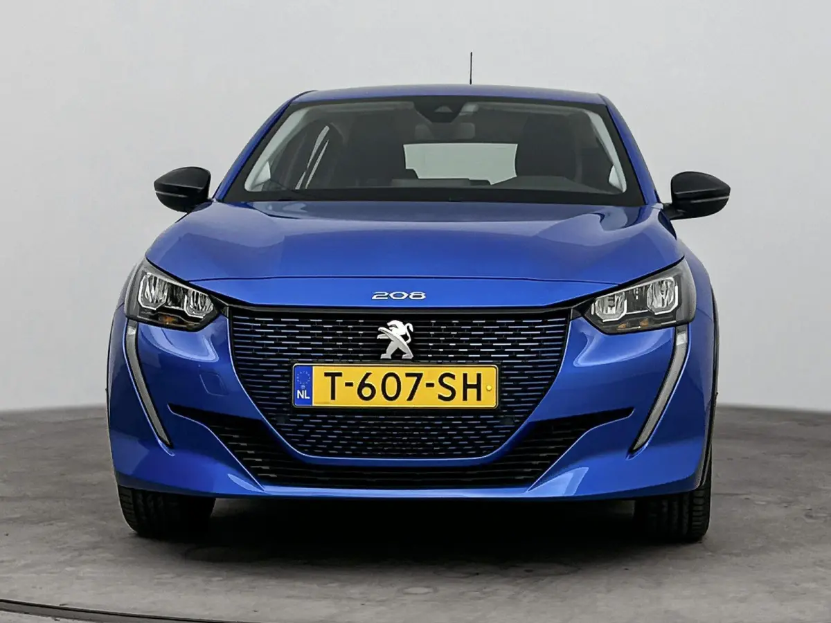Active Pack 50kWh | 1ste eigenaar | ACCU 100% | Stoelverwarming | Parkeersensoren | Navigatie