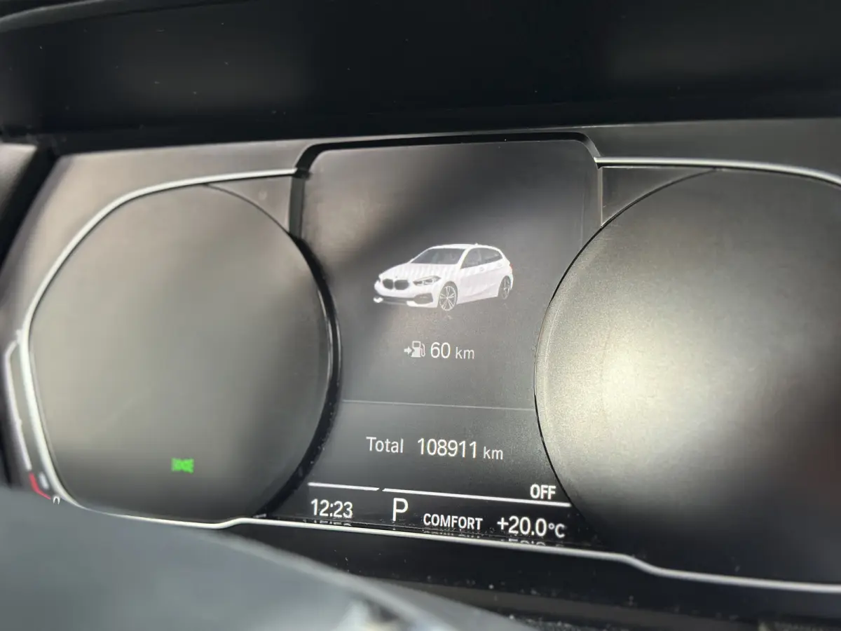 118i | SPORT | AUT | LED | leer | Clima | Navi |