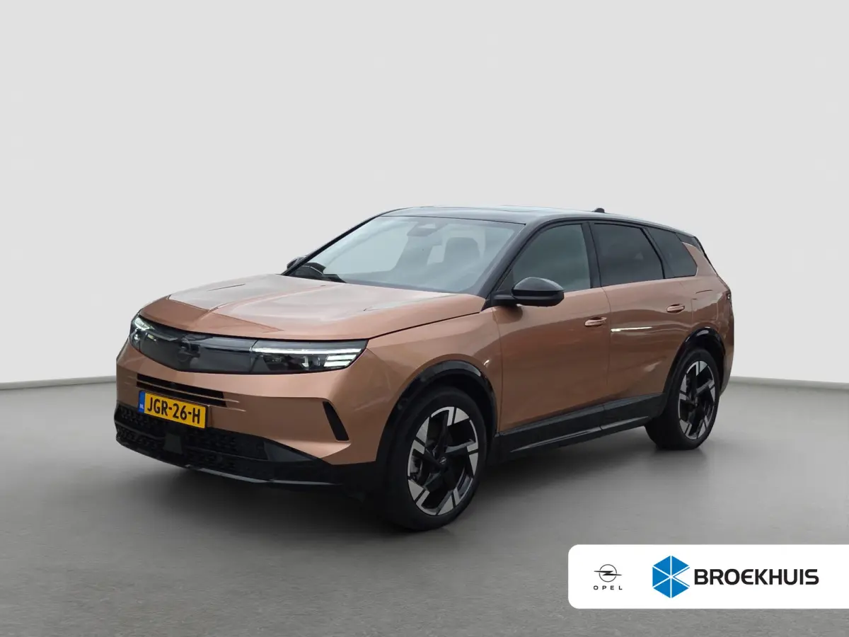 1.6 Turbo Plug-in-Hybrid GS Tot 8 jaar garantie | Panoramadak | Stuur + Stoelverwarming | Camera | Keyless | Adaptive CC |