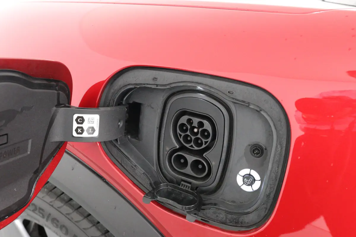 RWD 75 kWh | Dealer Onderhouden! | 1e Eigenaar! | Leder | Winterpack | Camera | Clima | Cruise Adaptive | LED | Keyless | Lichtmetalen Velgen