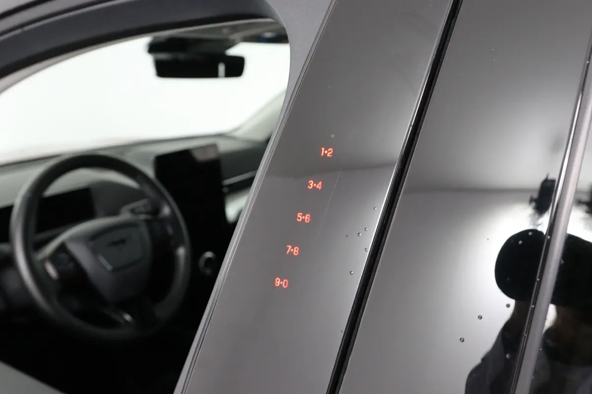 RWD 75 kWh | Dealer Onderhouden! | 1e Eigenaar! | Leder | Winterpack | Camera | Clima | Cruise Adaptive | LED | Keyless | Lichtmetalen Velgen