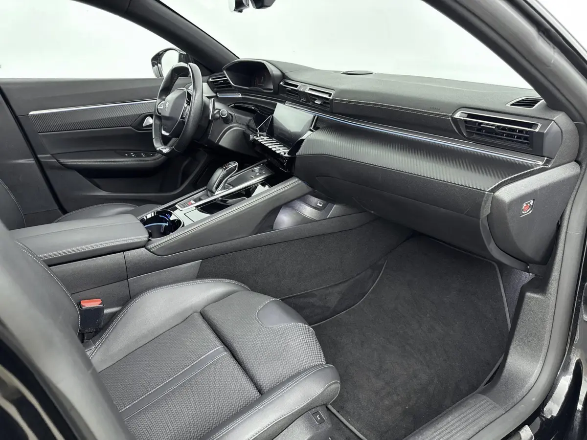 HYbrid 225pk GT Pack Business | ACCU 91% | Panorama/Schuifdak | Adaptieve Cruise Control | Trekhaak | Camera | Focal!