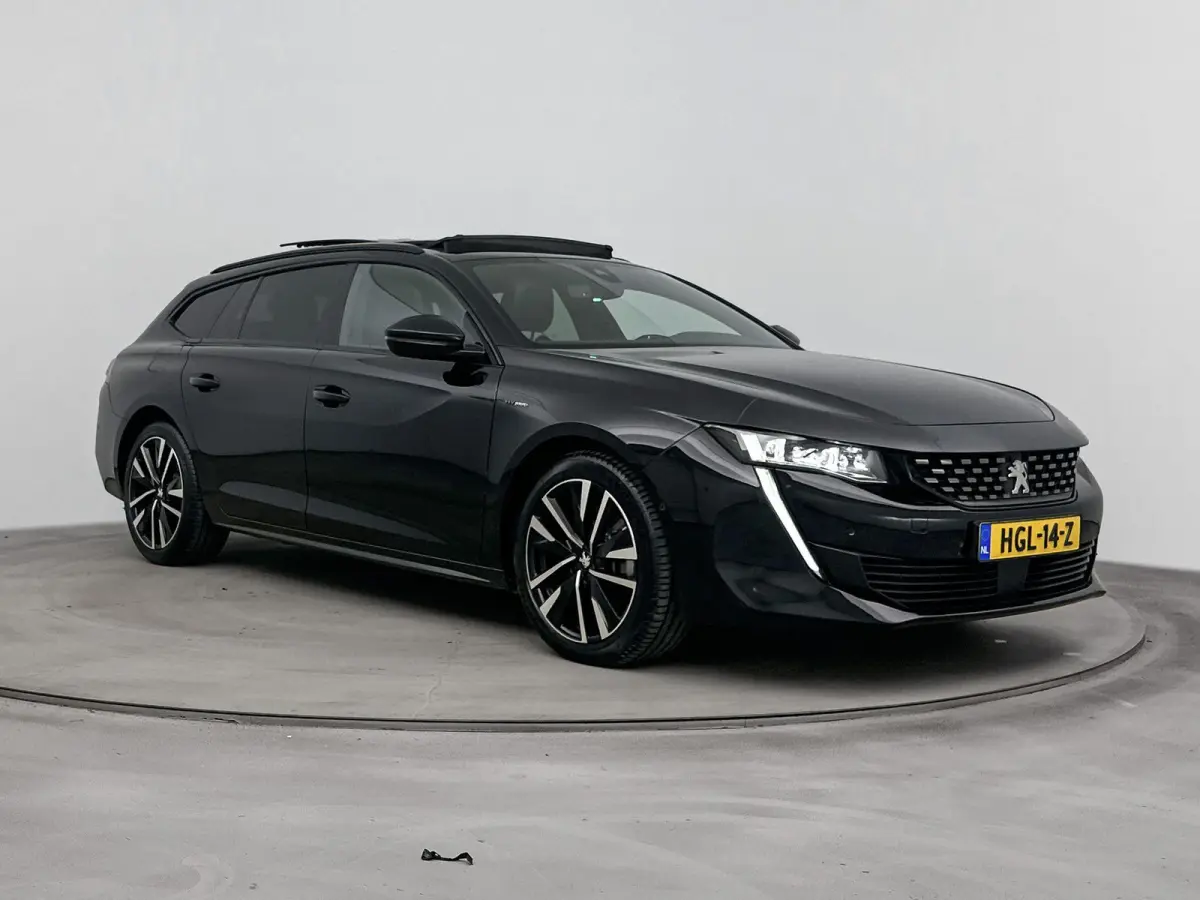 HYbrid 225pk GT Pack Business | ACCU 91% | Panorama/Schuifdak | Adaptieve Cruise Control | Trekhaak | Camera | Focal!