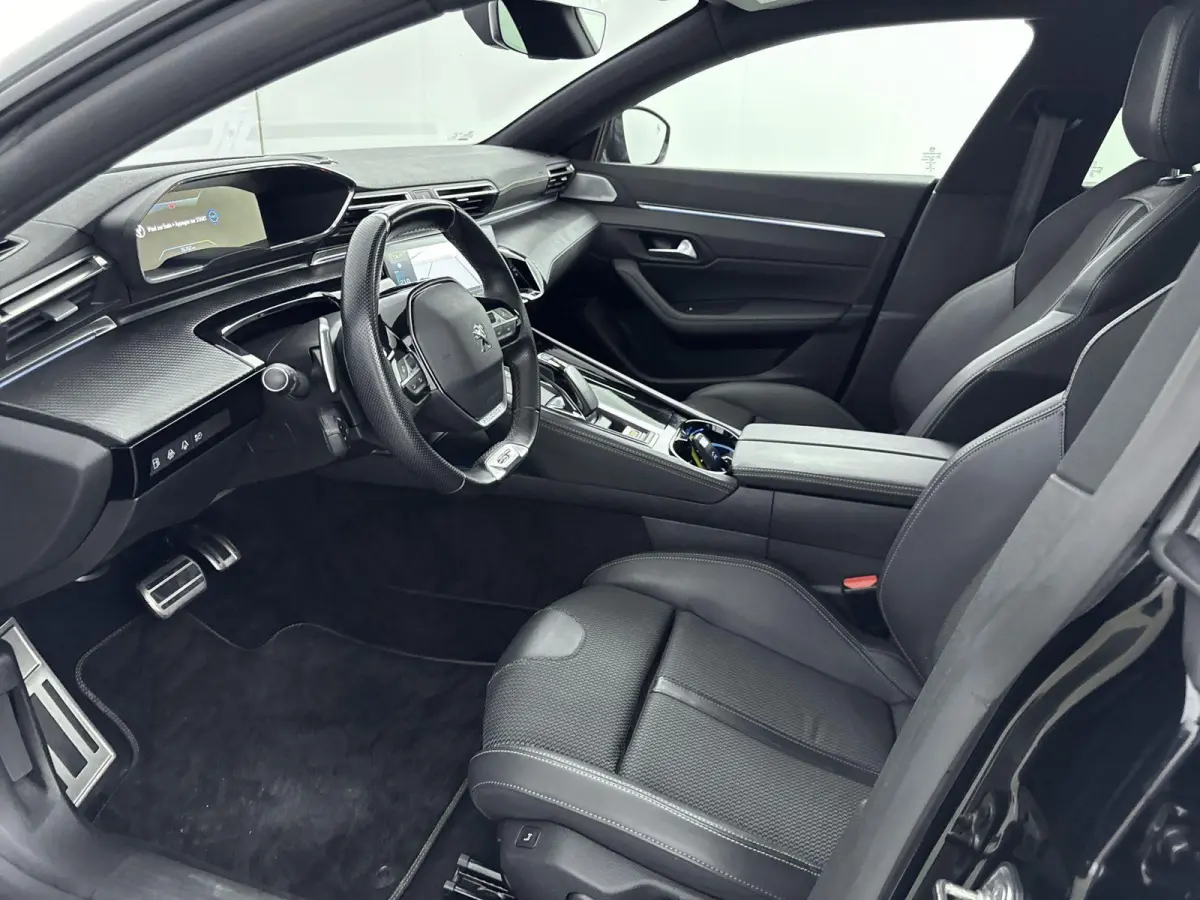 HYbrid 225pk GT Pack Business | ACCU 91% | Panorama/Schuifdak | Adaptieve Cruise Control | Trekhaak | Camera | Focal!