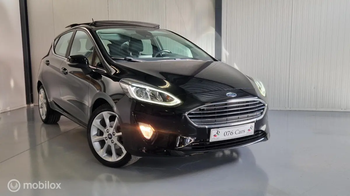 1.0 EcoBoost Titanium PANO KEYLESS LED NETTE AUTO