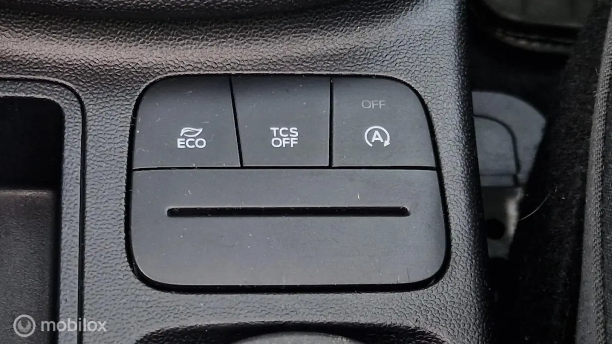 1.0 EcoBoost Titanium PANO KEYLESS LED NETTE AUTO