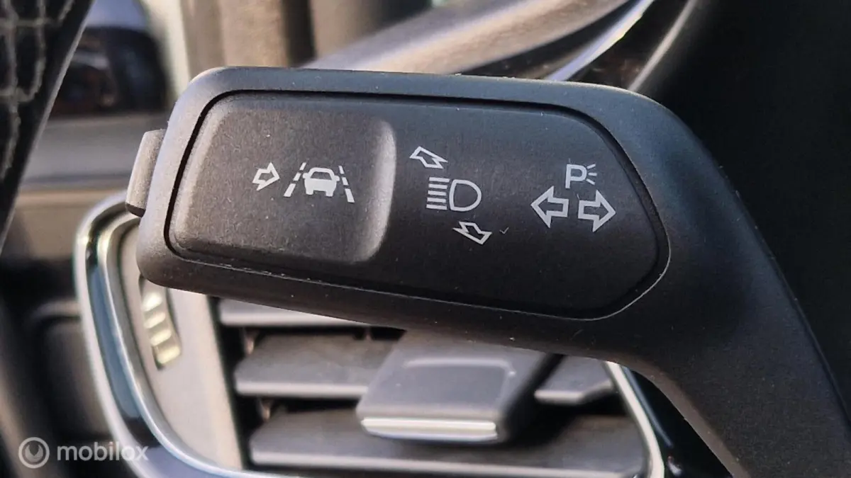 1.0 EcoBoost Titanium PANO KEYLESS LED NETTE AUTO