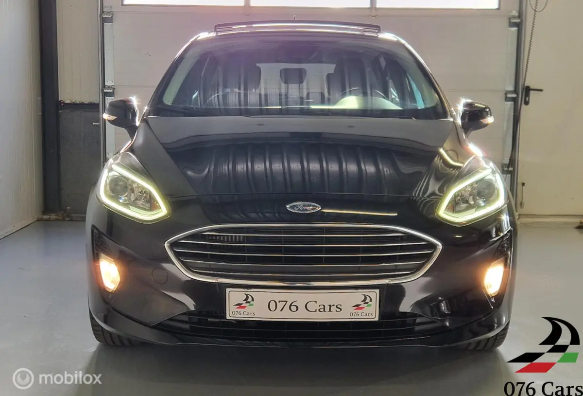 1.0 EcoBoost Titanium PANO KEYLESS LED NETTE AUTO