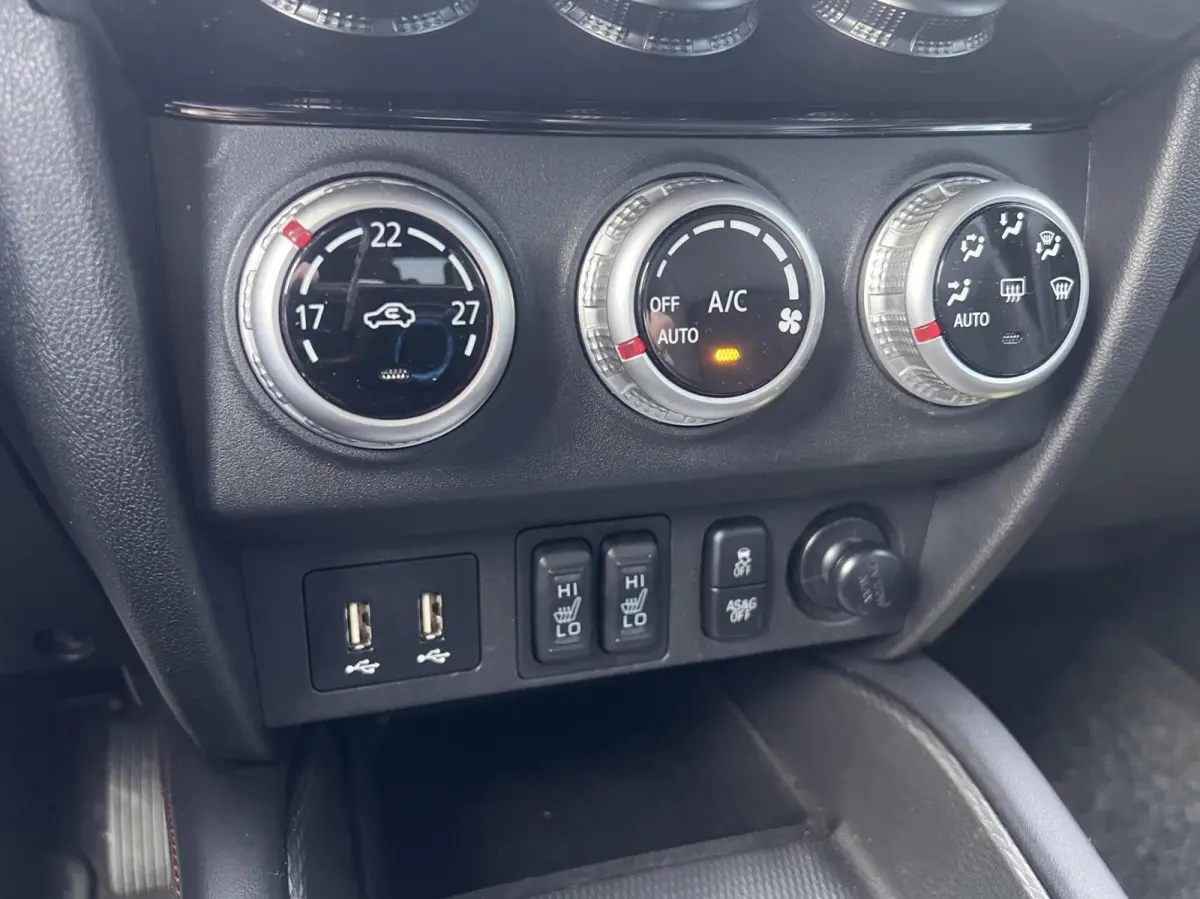 2.0 Intense Automaat Clima Cruise PDC LED NAP