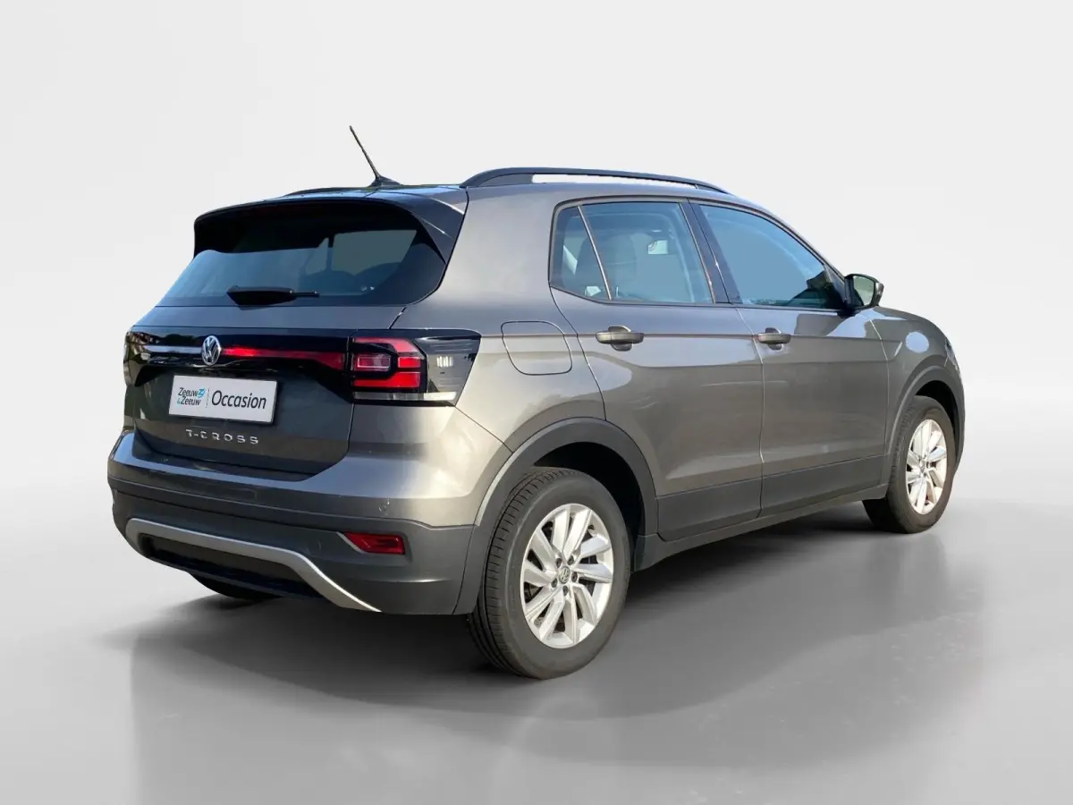 1.0 TSI Life | Climate control | Navigatie | Cruise control | Parkeercamera | LM velgen |