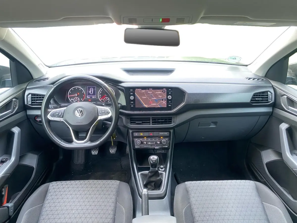 1.0 TSI Life | Climate control | Navigatie | Cruise control | Parkeercamera | LM velgen |