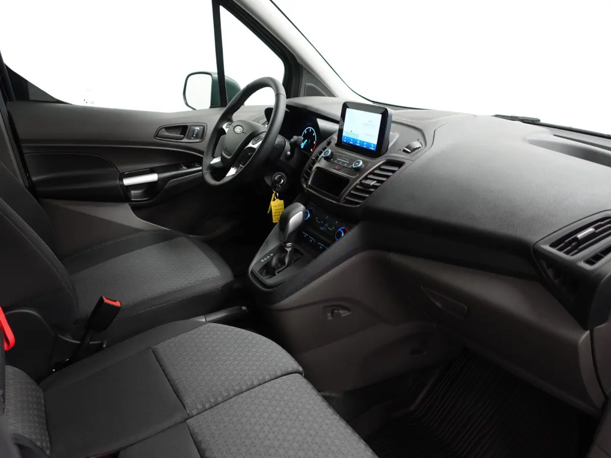 1.5 EcoBlue Automaat L2 Trend DEMO! Trekhaak Navigatie Apple CarPlay Android Auto Camera Parkeerhulp achter Cruise Control Airco Lichtmetalen velgen