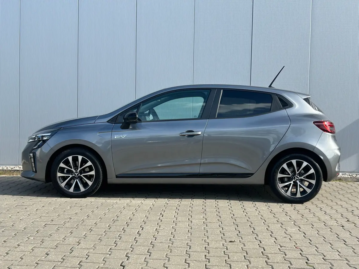 1.6 HEV Intense | Trekhaak Afneembaar | All Season Banden | Parkeer Sensoren Voor + Achter | Camera | Apple & Android Carplay | Cruise Control |
