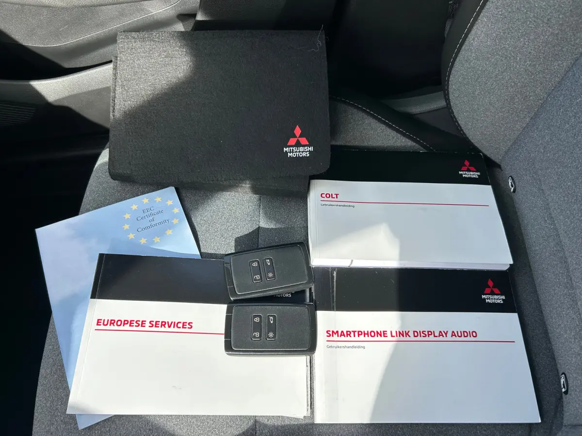 1.6 HEV Intense | Trekhaak Afneembaar | All Season Banden | Parkeer Sensoren Voor + Achter | Camera | Apple & Android Carplay | Cruise Control |