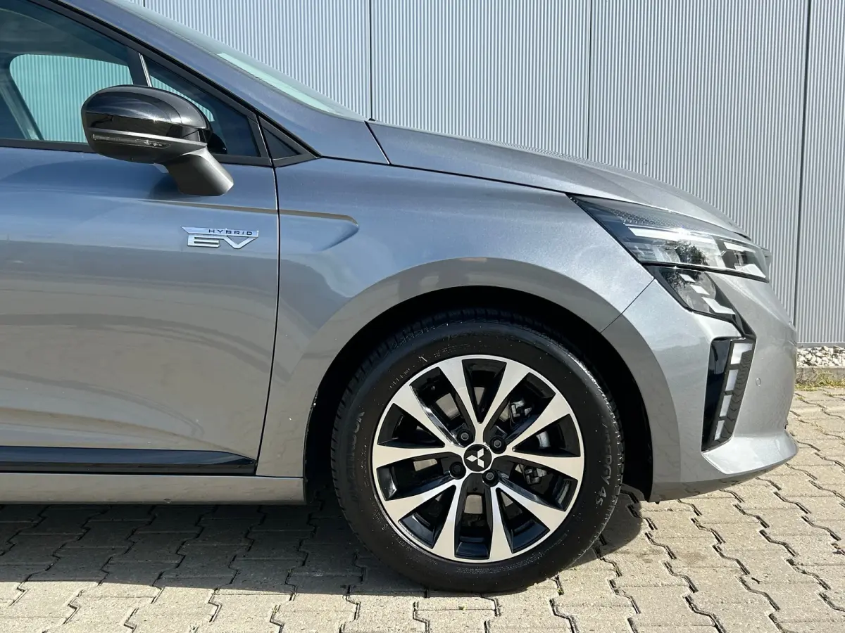 1.6 HEV Intense | Trekhaak Afneembaar | All Season Banden | Parkeer Sensoren Voor + Achter | Camera | Apple & Android Carplay | Cruise Control |