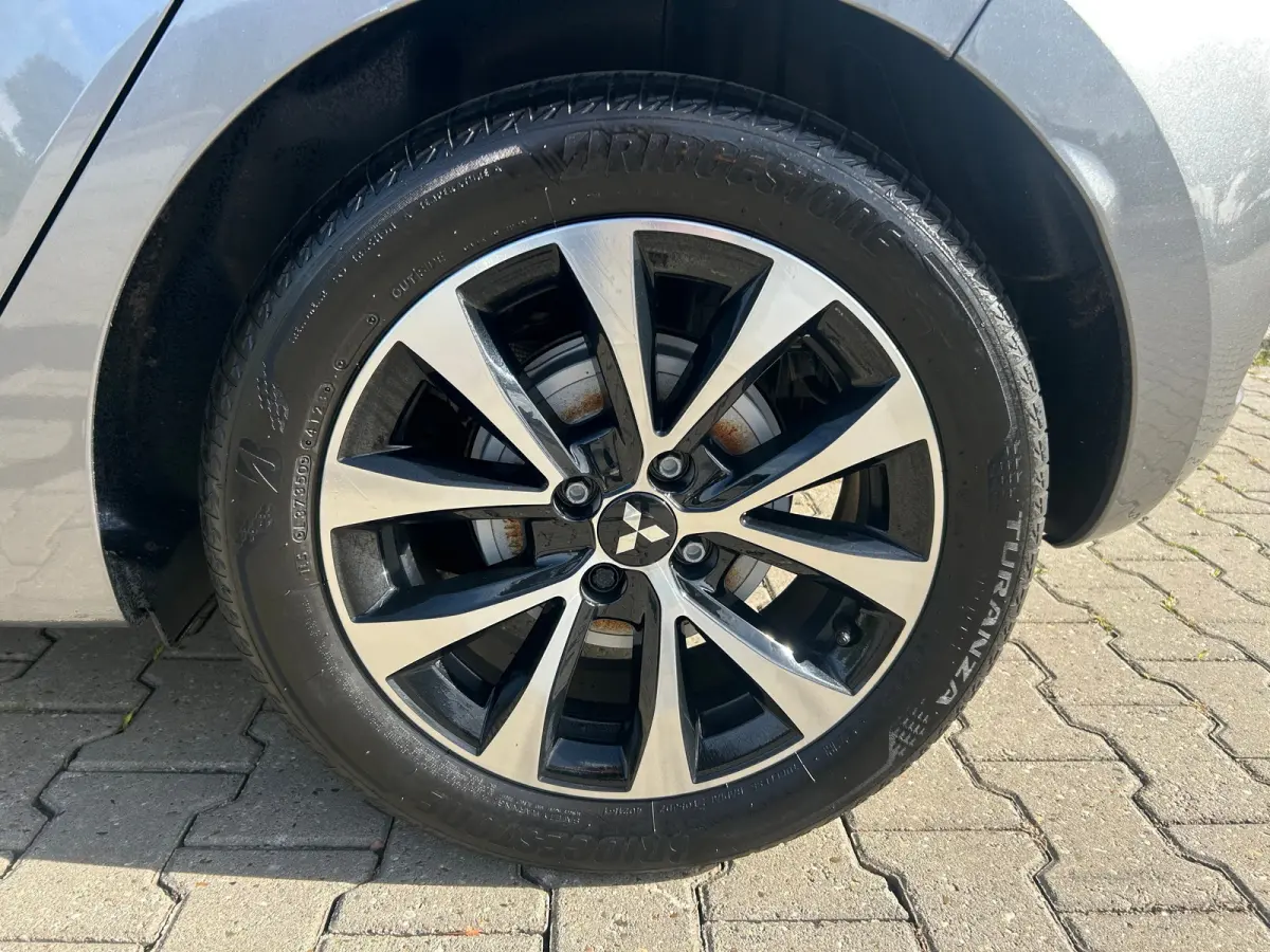 1.6 HEV Intense | Trekhaak Afneembaar | All Season Banden | Parkeer Sensoren Voor + Achter | Camera | Apple & Android Carplay | Cruise Control |