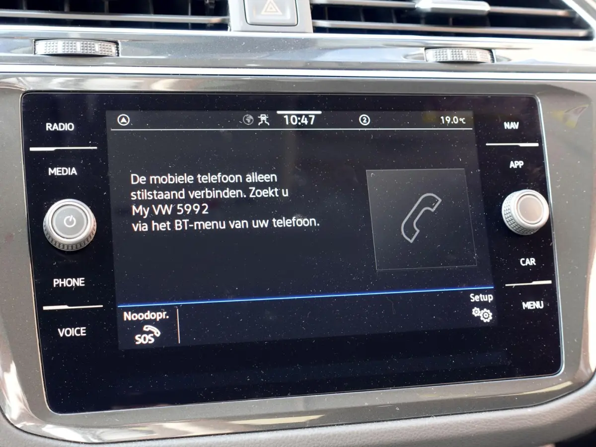 1.5 TSI 150pk DSG Elegance Navigatie Apple Carplay / Android Auto Parkeersensoren Camera Adaptieve Cruise Control Stuur-en stoelverwarming Matrix LED-koplampen Virtual Cockpit Getinte ramen 