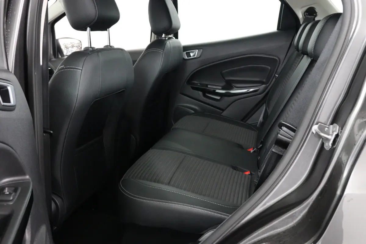 1.0 EcoBoost Titanium | 1e Eigenaar! | Navi By App | Clima | Half Leder | Parkeersensoren | Cruiser Control | DAB | Lichtmetalen Velgen
