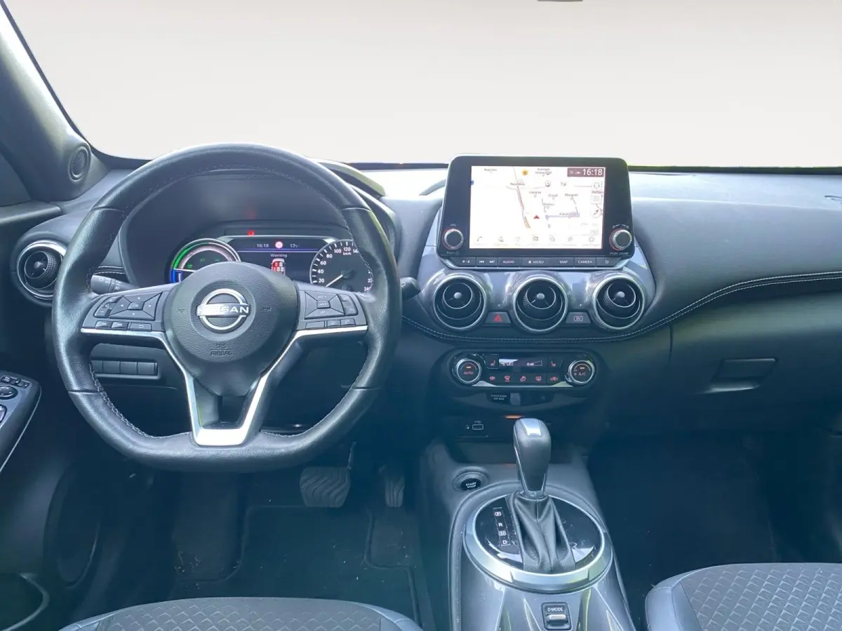 1.6 Hybrid N-Design Climate control | Navigatie | Parkeercamera | Stoel en stuurverwarming | 19 inch LM velgen | Cruise control | Keyless | Rijstrookdetectie |