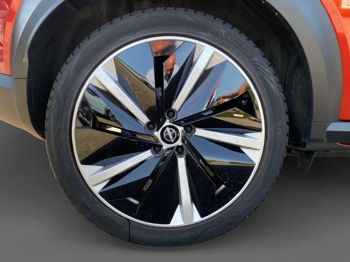 1.6 Hybrid N-Design Climate control | Navigatie | Parkeercamera | Stoel en stuurverwarming | 19 inch LM velgen | Cruise control | Keyless | Rijstrookdetectie |