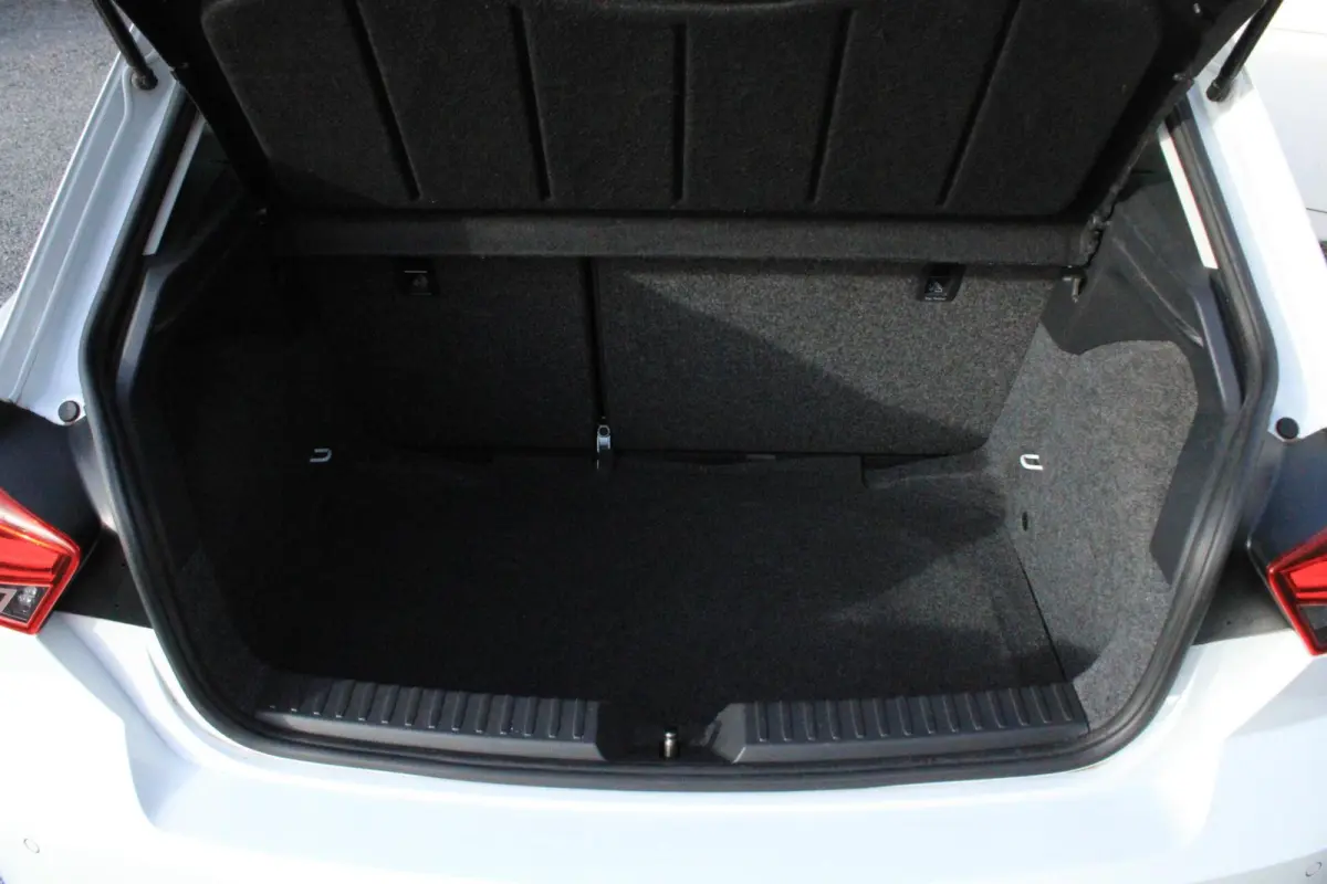 1.0 TSI FR Carplay Camera Stoelverwarming Cruise