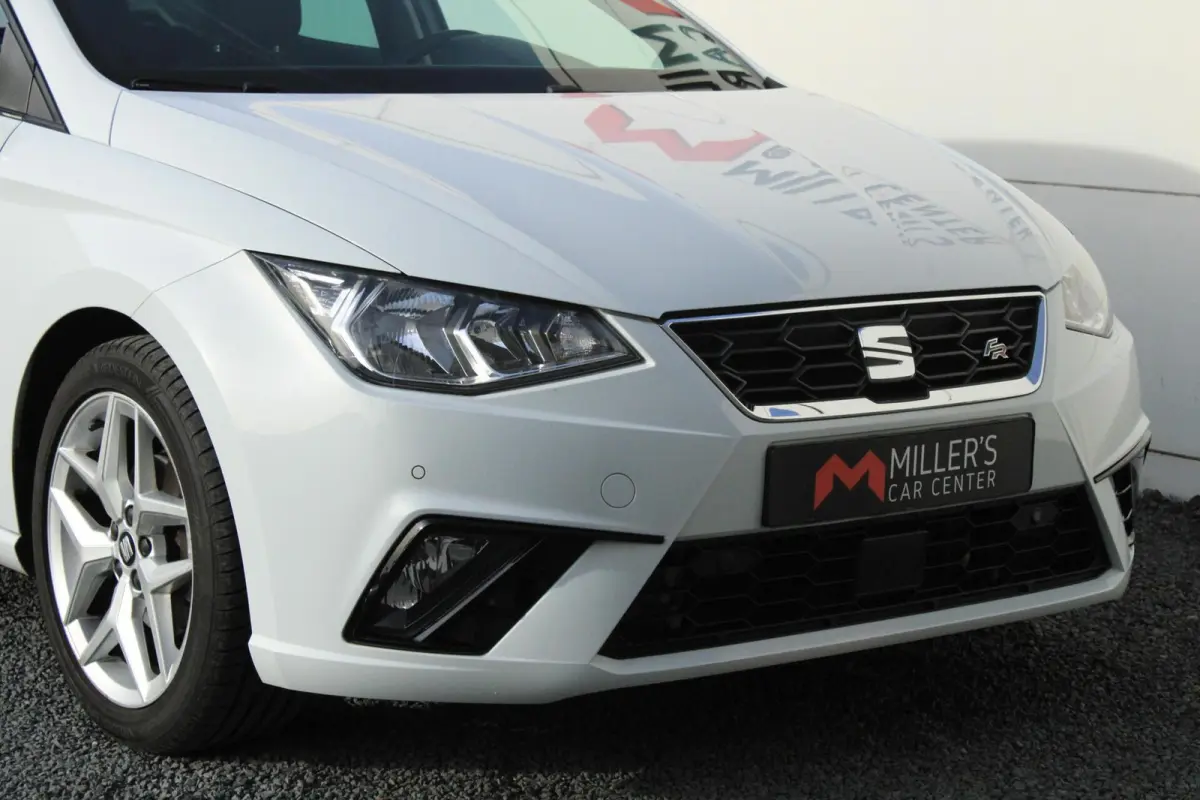 1.0 TSI FR Carplay Camera Stoelverwarming Cruise