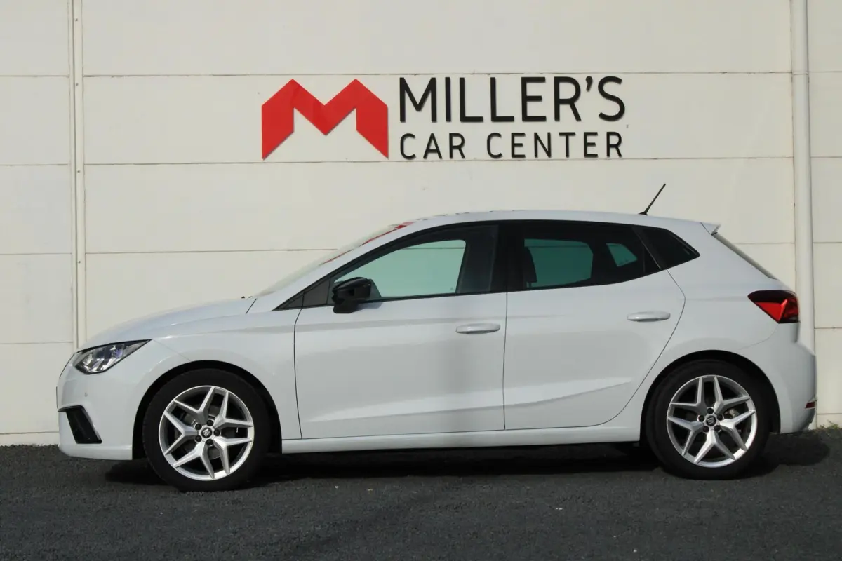 1.0 TSI FR Carplay Camera Stoelverwarming Cruise
