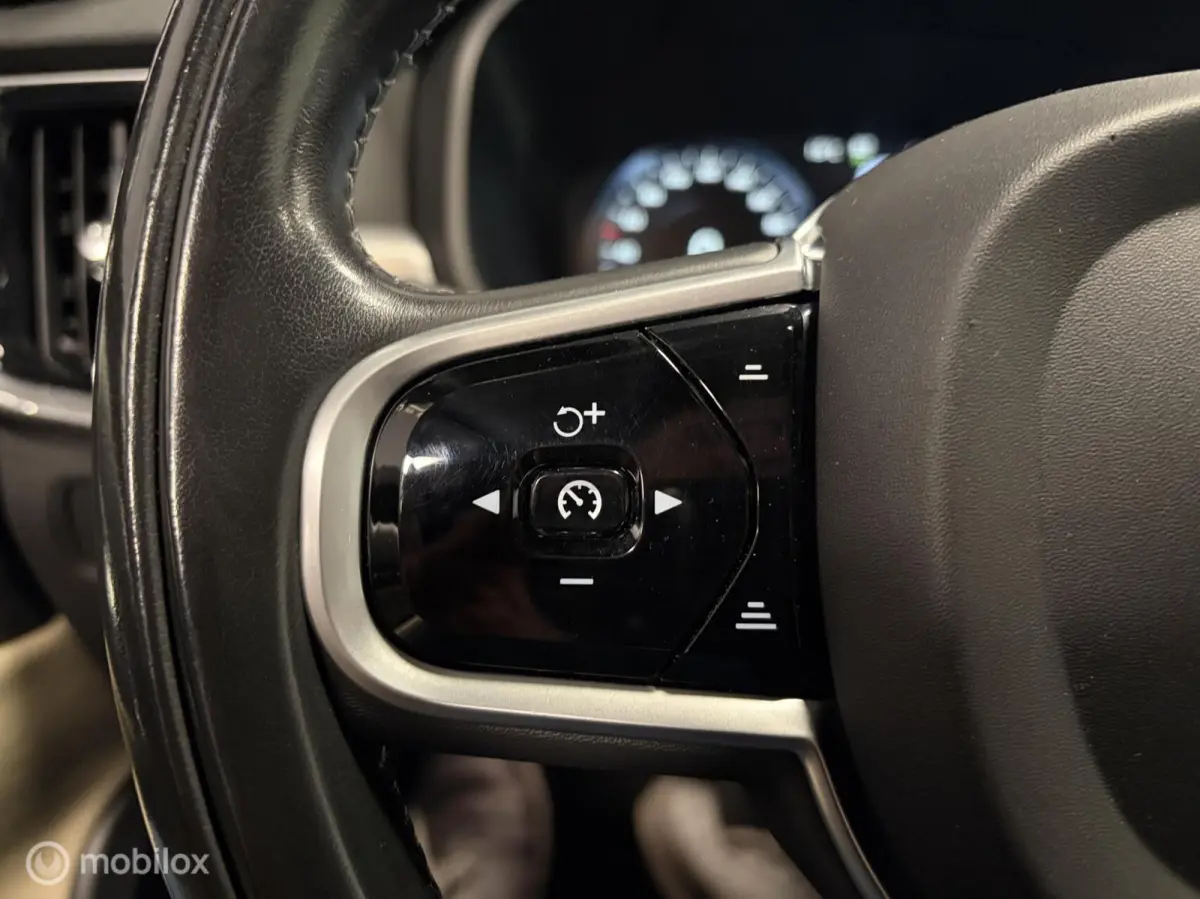 2.0 T4 Polestar SCANDINAVIAN LINE / LEER / LED / ELEKTR.HAAK / PILOT / LMV 18’’