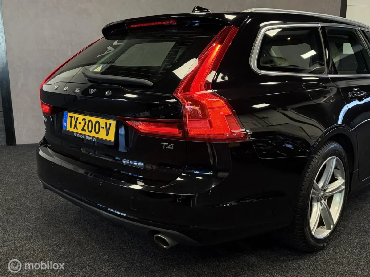 2.0 T4 Polestar SCANDINAVIAN LINE / LEER / LED / ELEKTR.HAAK / PILOT / LMV 18’’