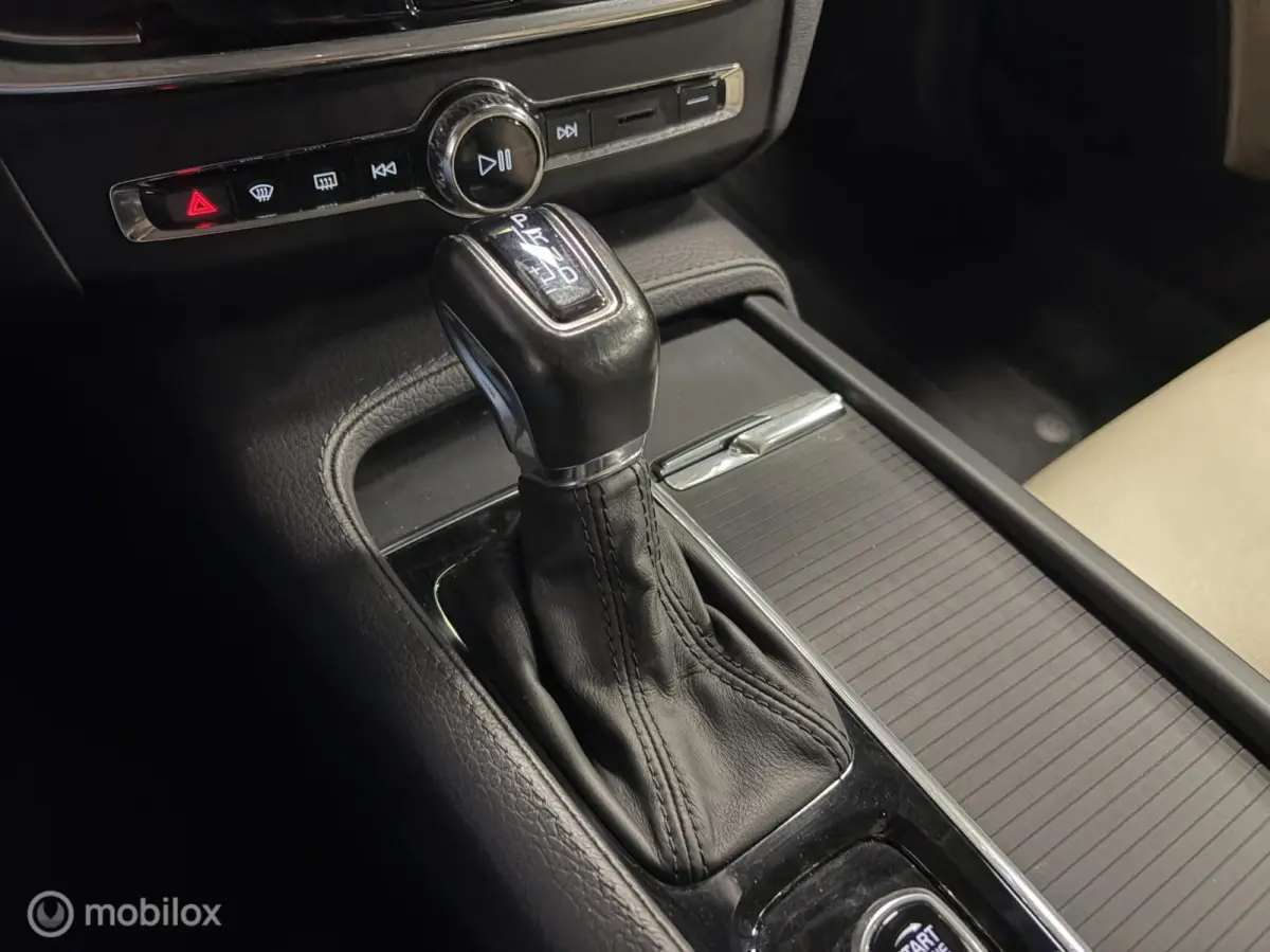 2.0 T4 Polestar SCANDINAVIAN LINE / LEER / LED / ELEKTR.HAAK / PILOT / LMV 18’’