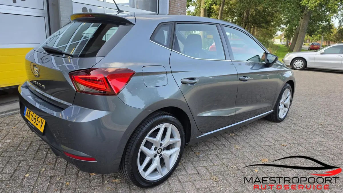 1.0 TSI FR Business Intense