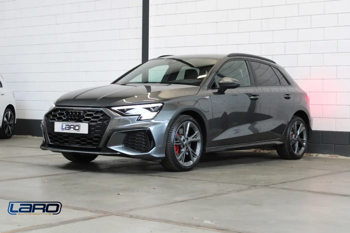 45 TFSI e S-line 245pk | RS-stoelen Elek. B&O HuD Trekhaak Matrix Massage Sfeer Cam CarPlay