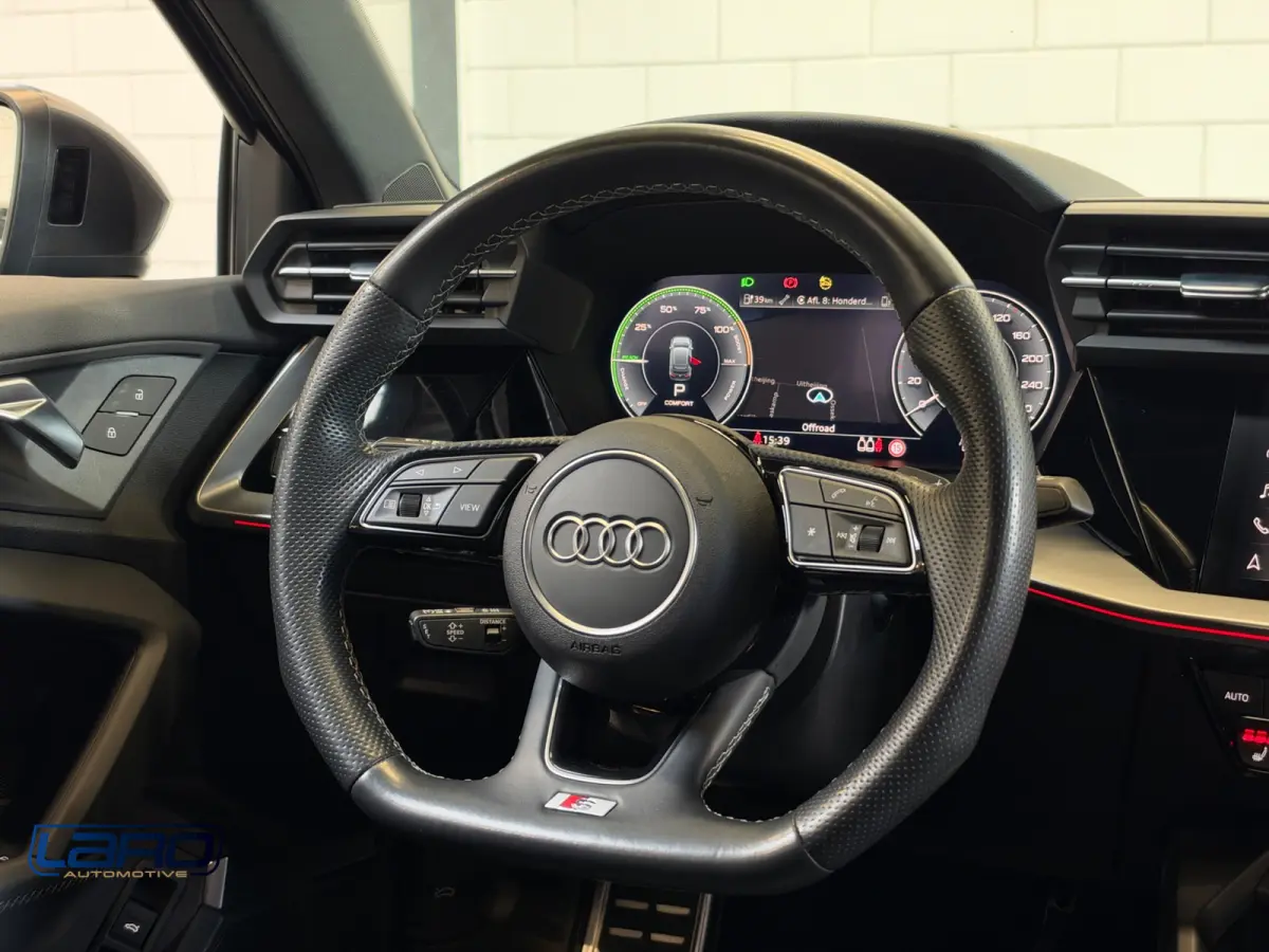 45 TFSI e S-line 245pk | RS-stoelen Elek. B&O HuD Trekhaak Matrix Massage Sfeer Cam CarPlay