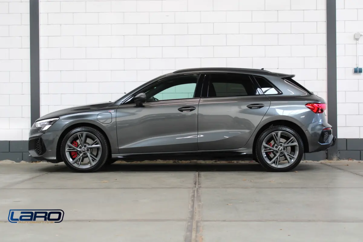 45 TFSI e S-line 245pk | RS-stoelen Elek. B&O HuD Trekhaak Matrix Massage Sfeer Cam CarPlay