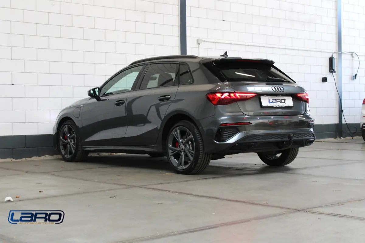 45 TFSI e S-line 245pk | RS-stoelen Elek. B&O HuD Trekhaak Matrix Massage Sfeer Cam CarPlay