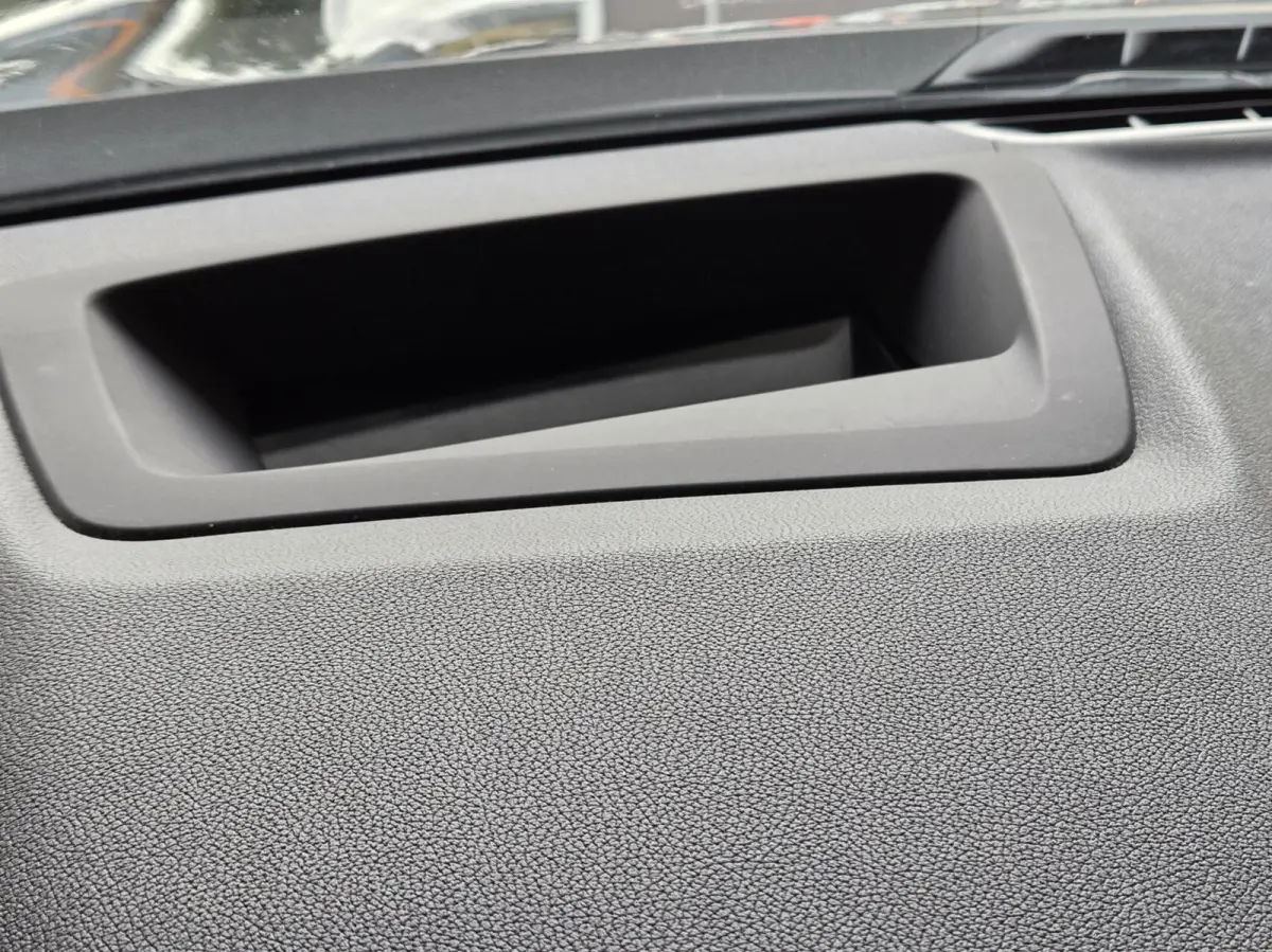 High Executive 80kWh M-Sport | Pano | Trekhaak | SOH | 93,3% | Head-up | 360 camera | ACC | Rijklaarprijs!