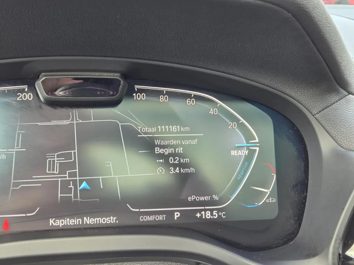 High Executive 80kWh M-Sport | Pano | Trekhaak | SOH | 93,3% | Head-up | 360 camera | ACC | Rijklaarprijs!