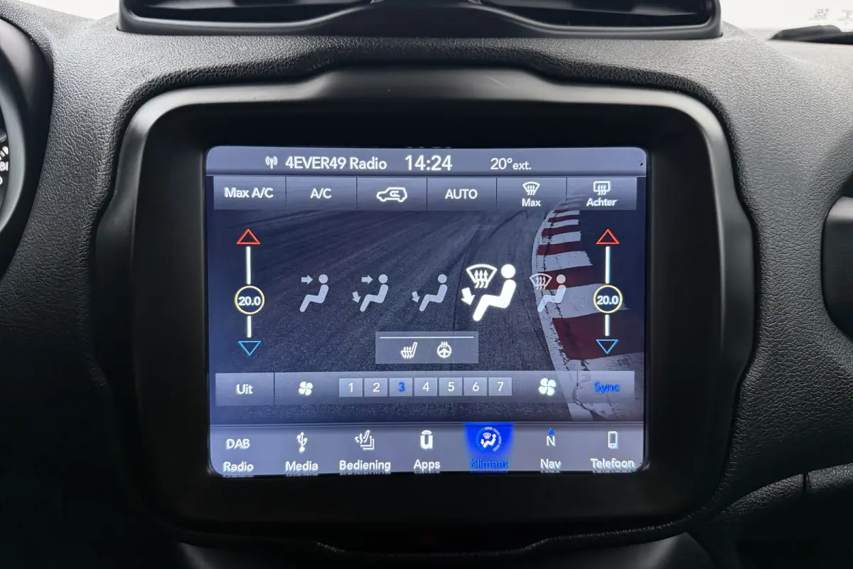 1.6D 120 PK Aut. Limited *Grijs Kenteken* Camera Carplay Leder
