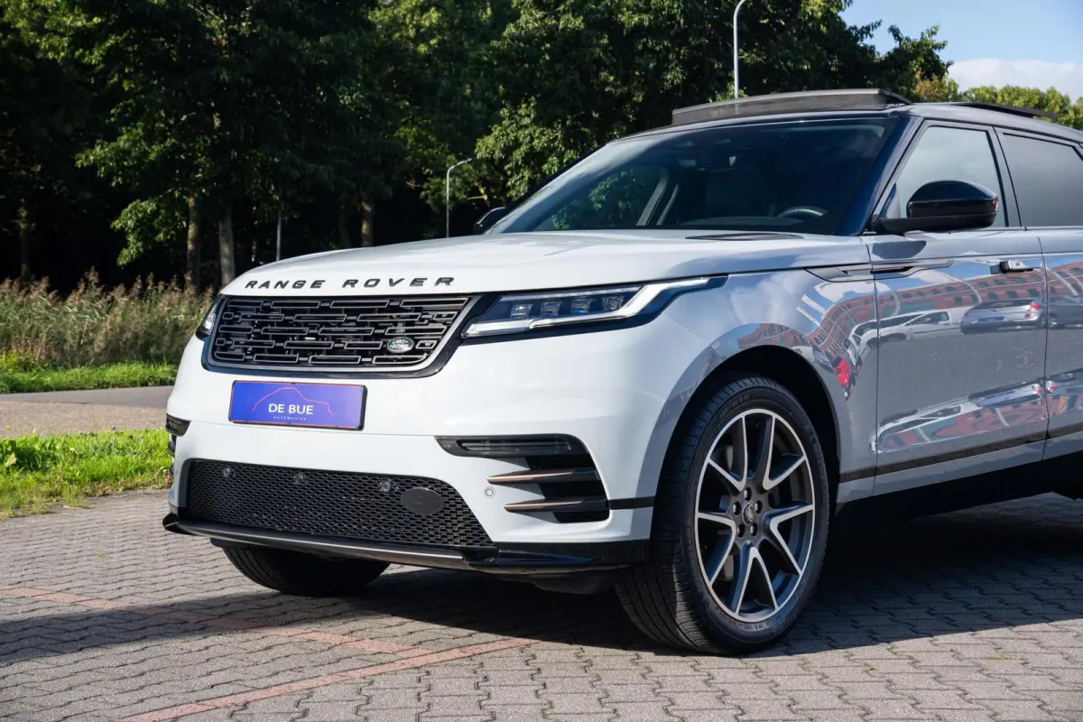 P400e Hybride AWD R-Dynamic HSE|1 Eig|Org NL NAP|FaceLift|Panoramadak|Meridian|CarPlay|Leder Bi-Color|Arroios Grey|Dealer Onderhouden