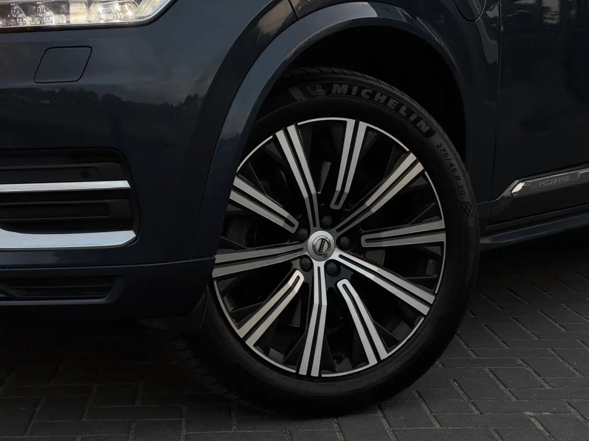 2.0 T8 Recharge AWD Inscription M22 FULL PANO|LEDER| CR CONTROL